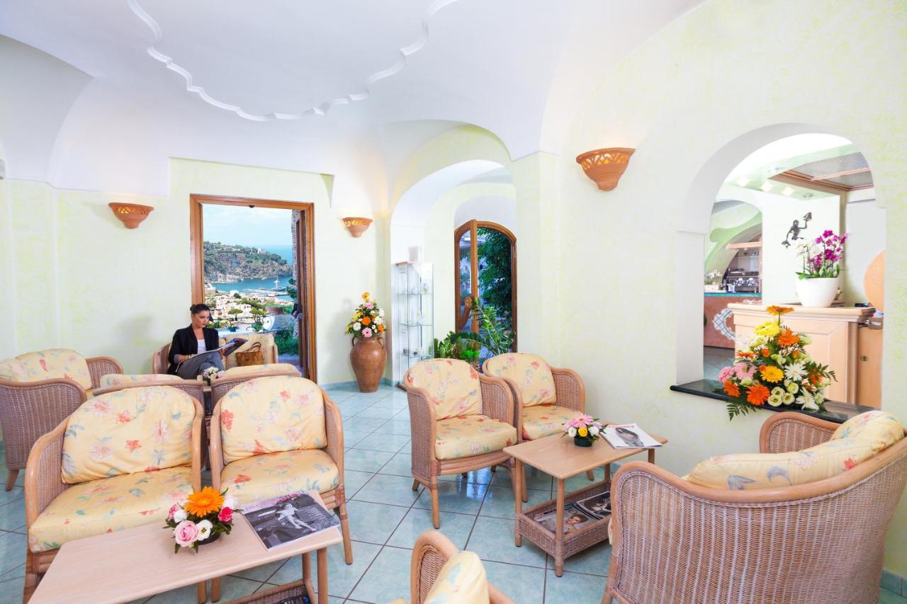 Hotel Villa Sirena - Thermae & Spa Ischia Exterior foto
