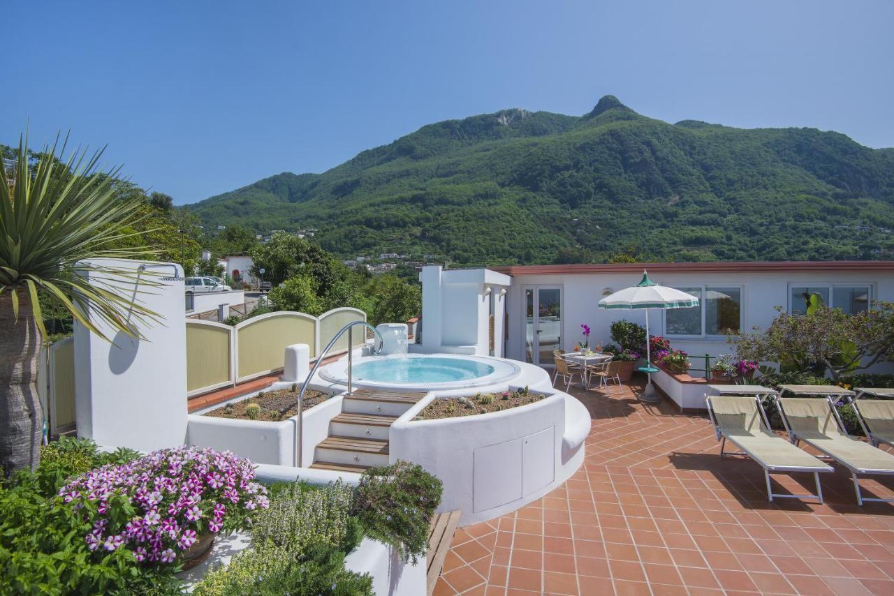 Hotel Villa Sirena - Thermae & Spa Ischia Exterior foto