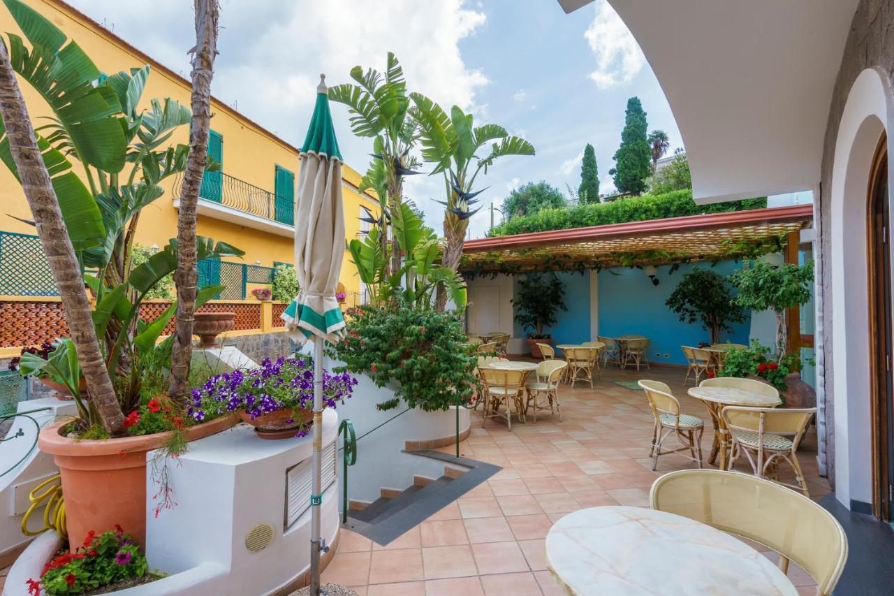 Hotel Villa Sirena - Thermae & Spa Ischia Exterior foto